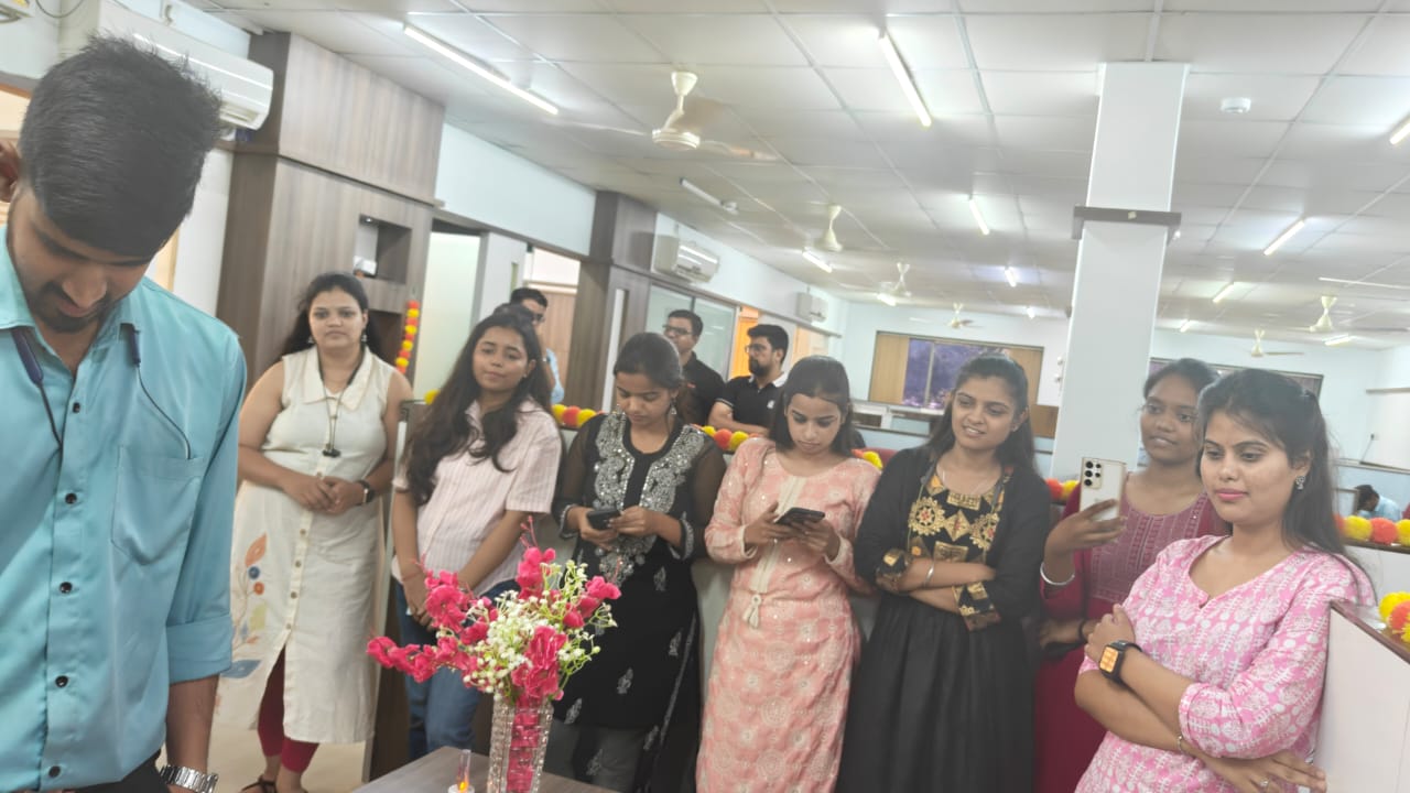 Life at Ennovate - team event photo 1